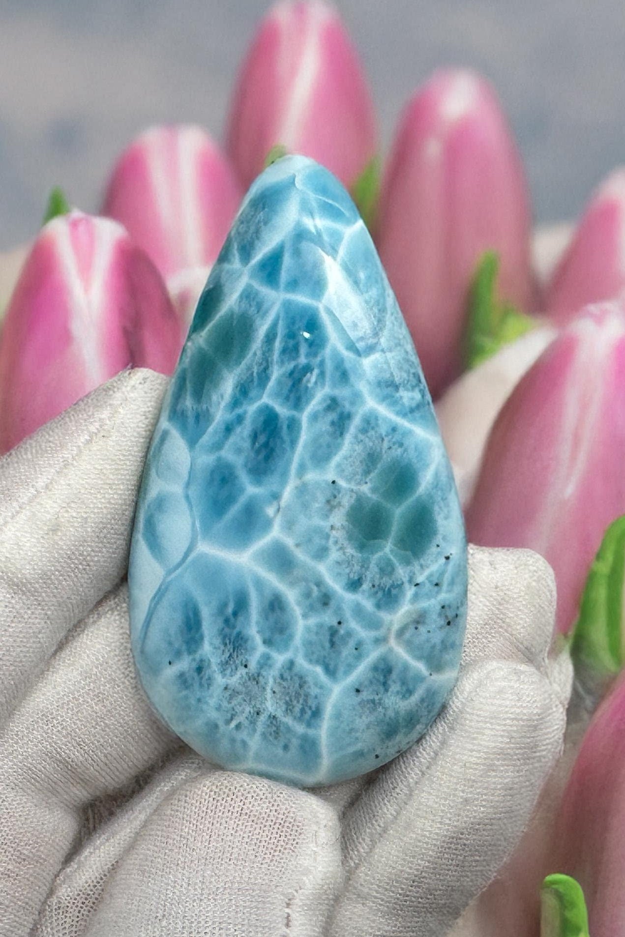 Larimar Cabochon Stone, super blue large Larimar, Natural Larimar Dominican, Hi Quality 202.5 carats cabochon, Collector's