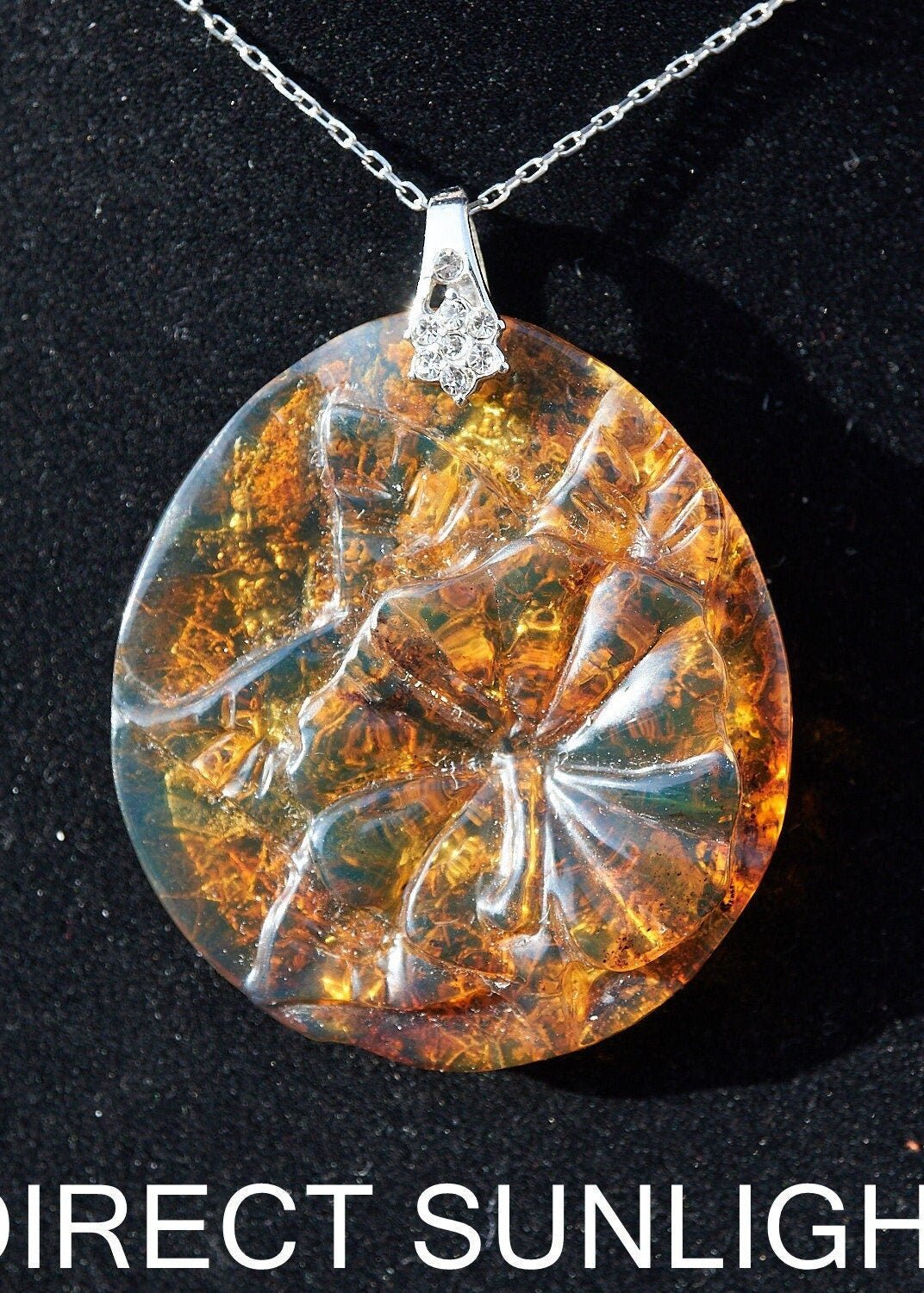 Authentic Dominican Blue Amber Flower Pendant | Hand‑Carved, 8.2 g - Larimar Creations