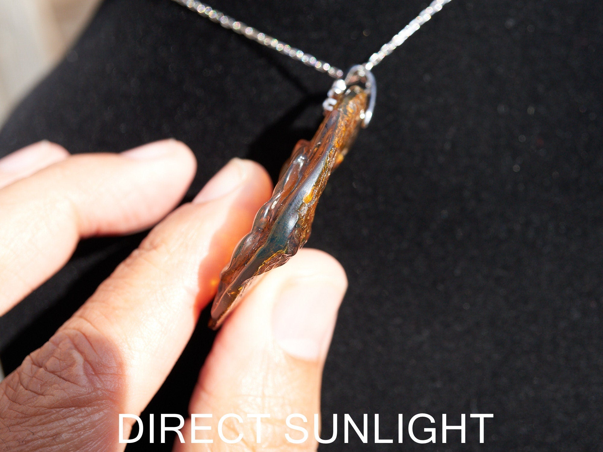 Authentic Dominican Blue Amber Flower Pendant | Hand‑Carved, 8.2 g - Larimar Creations