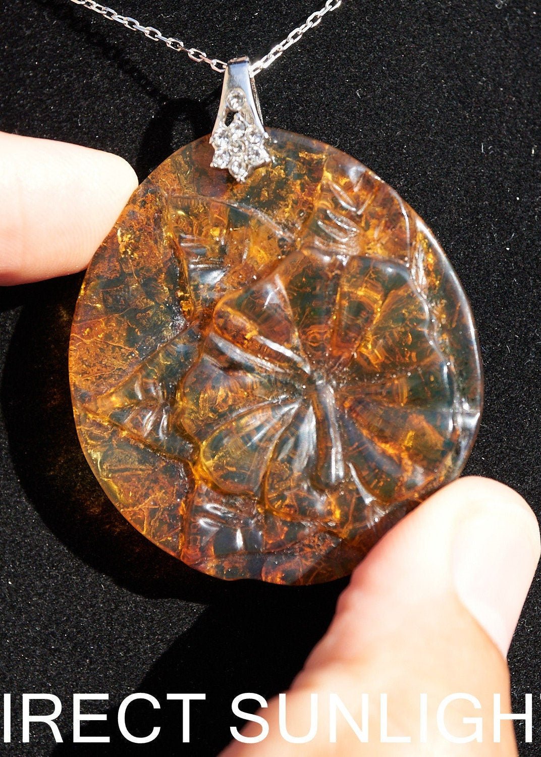Authentic Dominican Blue Amber Flower Pendant | Hand‑Carved, 8.2 g - Larimar Creations