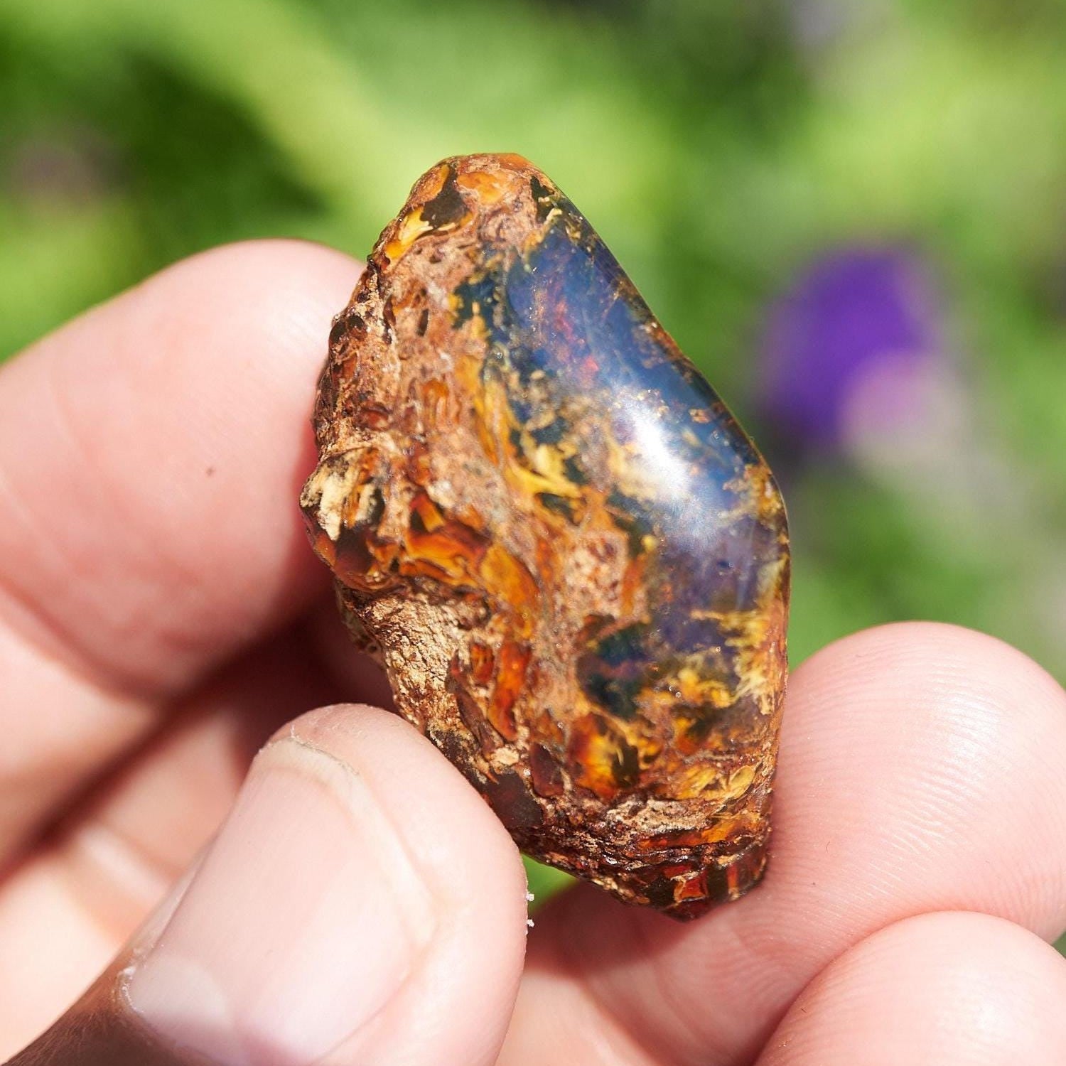 Blue Amber raw, Dominican blue amber raw natural untreated.