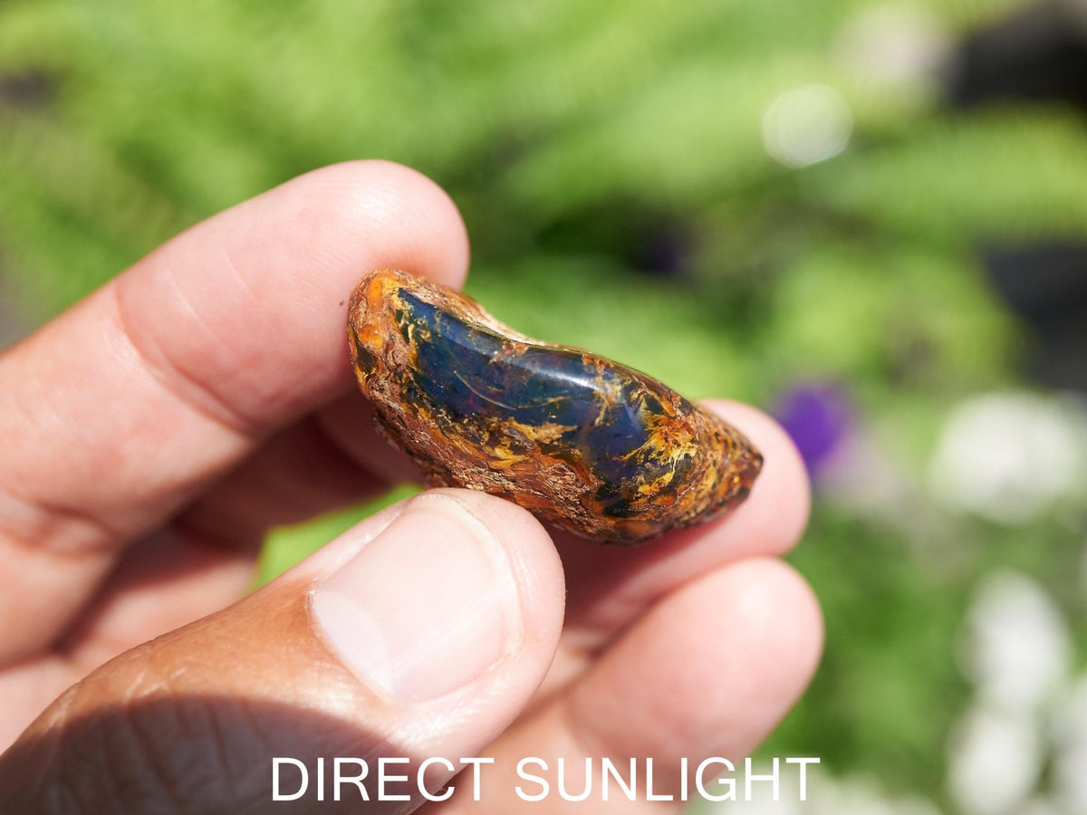 Blue Amber raw, Dominican blue amber raw natural untreated.
