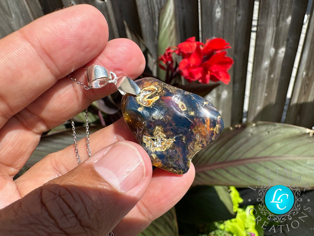 Dominican Blue Amber Pendant | 925 Silver - Larimar Creations