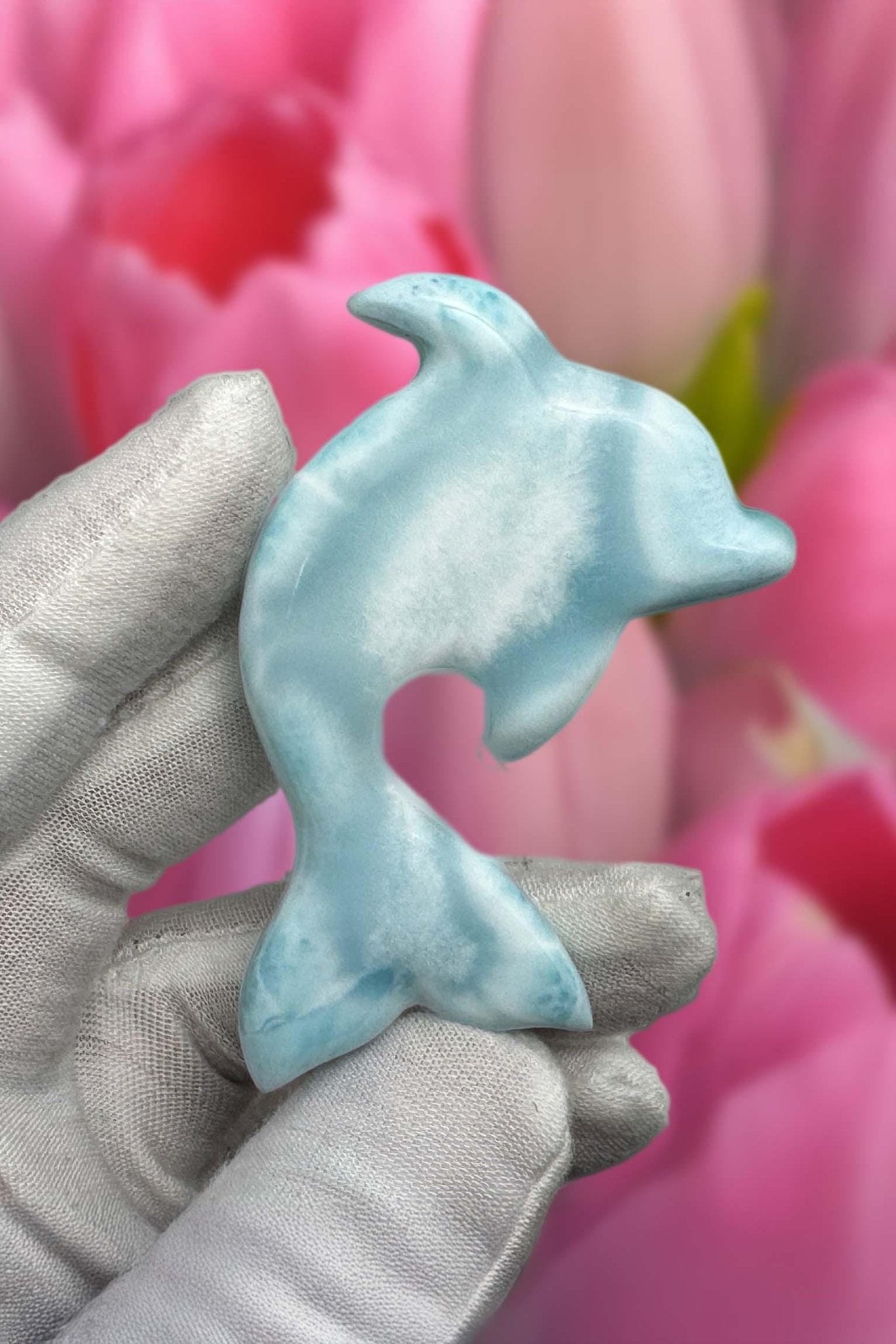 Handcrafted Larimar Dolphin Carving – Ocean-Inspired Larimar Sculpture, Healing Crystal Home Decor, Unique Gift for Sea Lovers