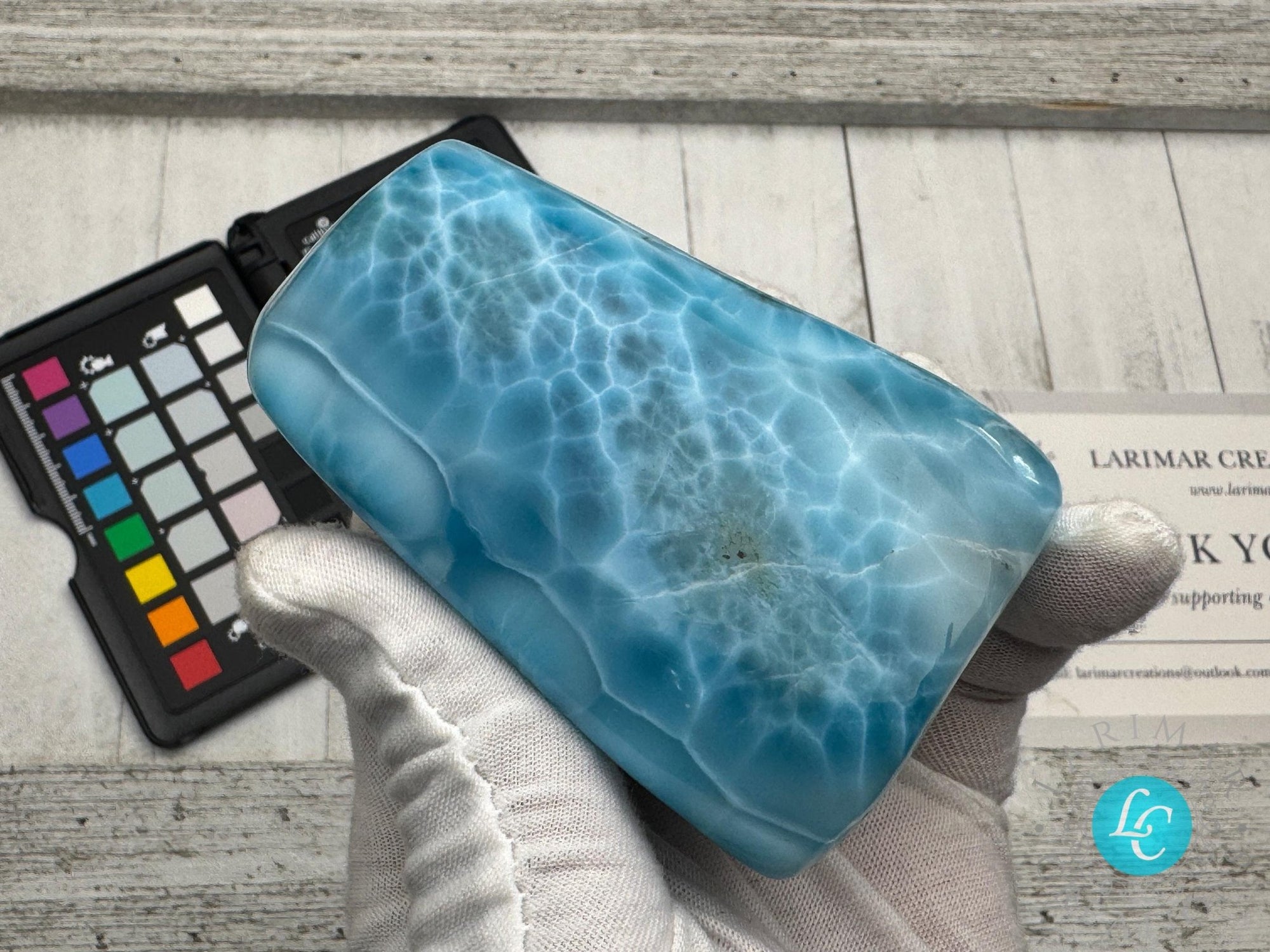 Larimar Cabochon Collector&#39;s Museum - Grade 367g - Larimar Creations