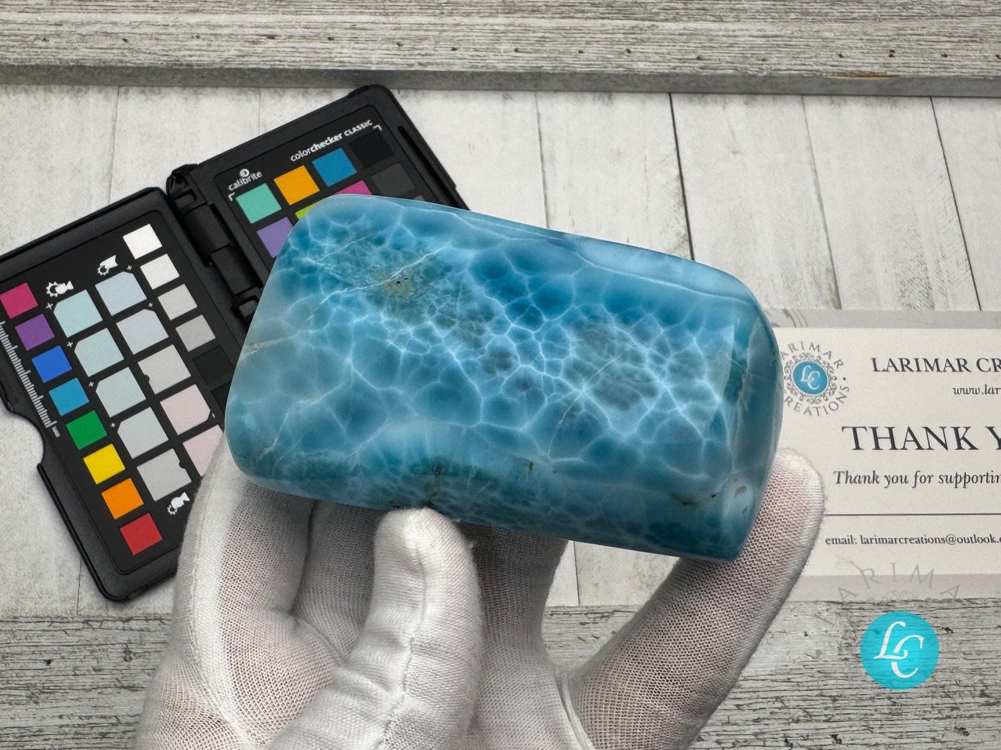Larimar Cabochon Collector&#39;s Museum - Grade 367g - Larimar Creations