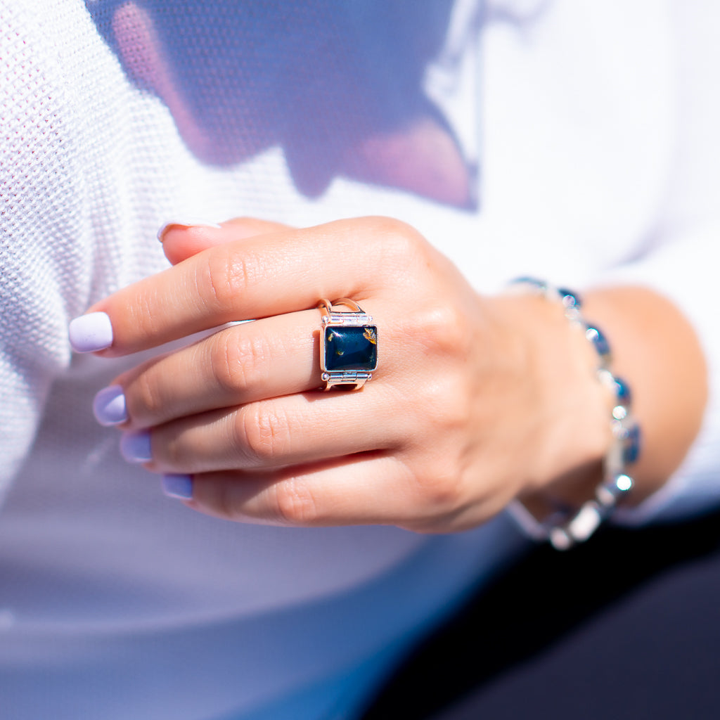 Blue Amber Ring, Sabra
