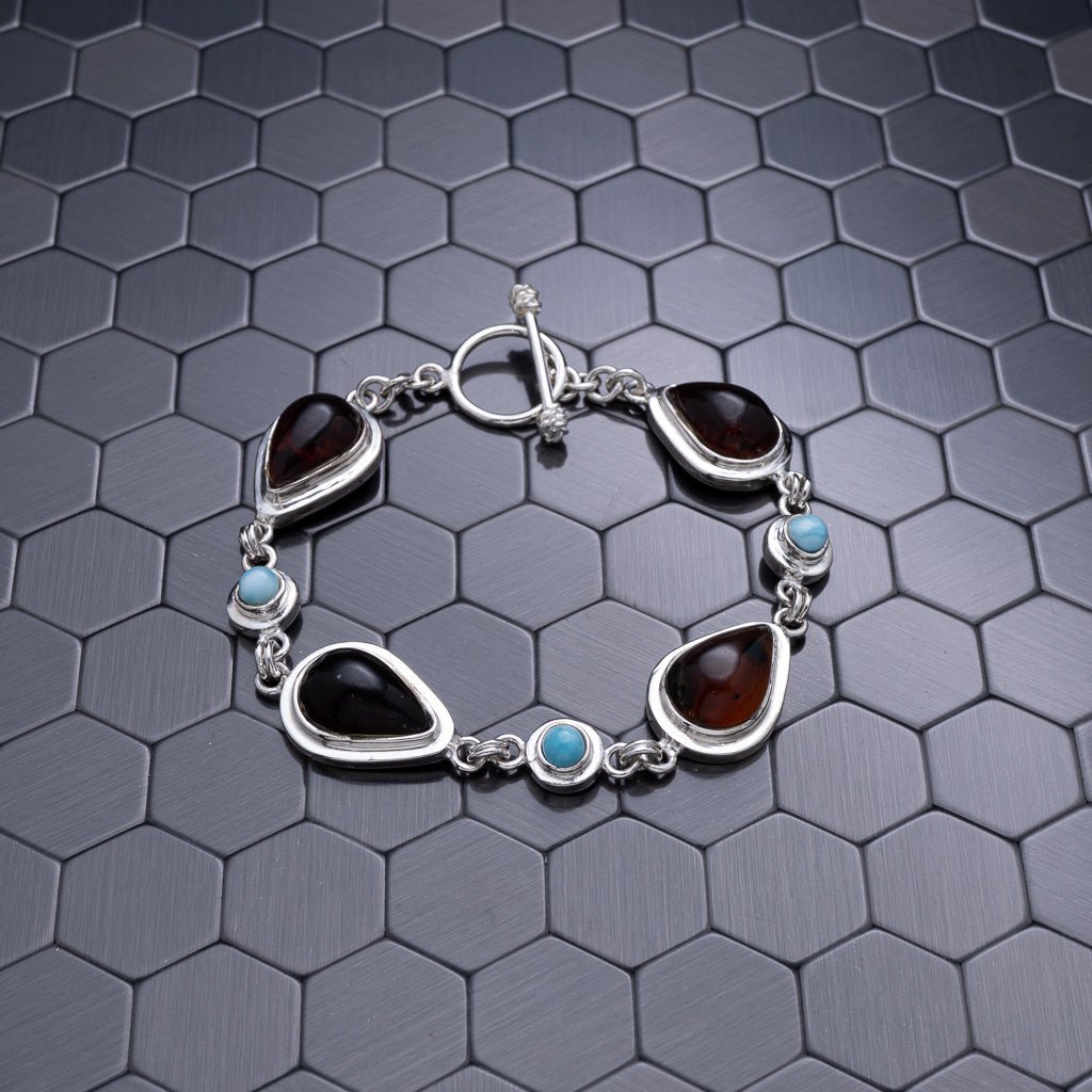 Green Amber Bracelet, Idriya