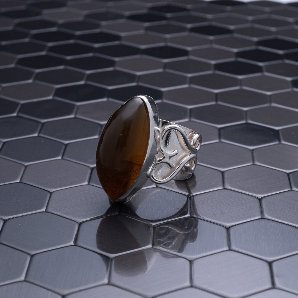 Green Amber Ring, Jana