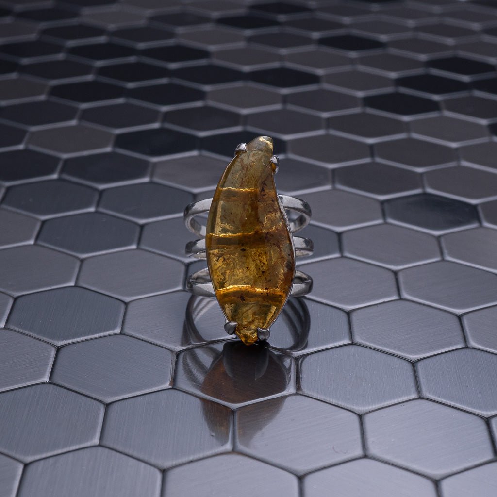 Green Amber Ring, Oriana