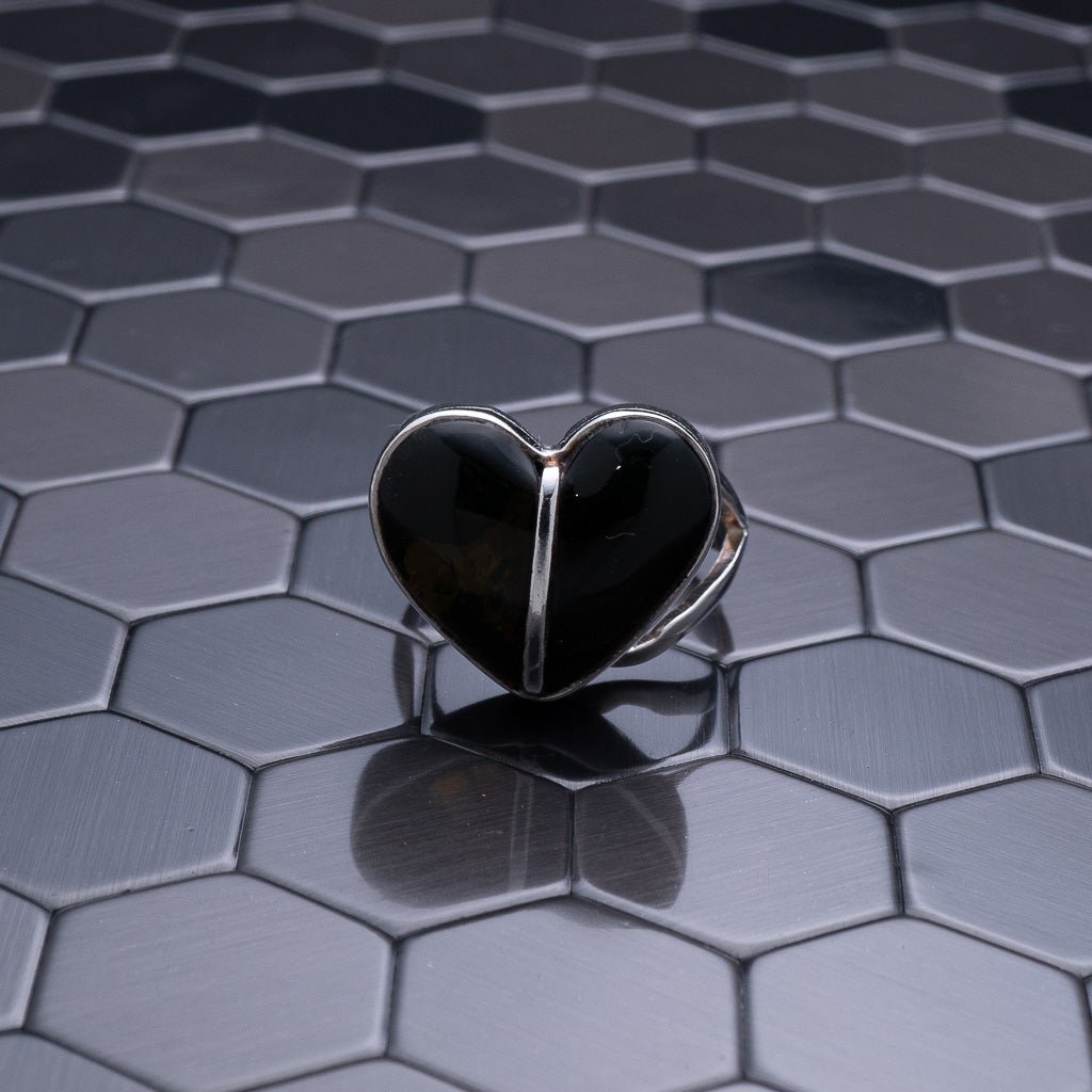 Green Amber Ring, Palma