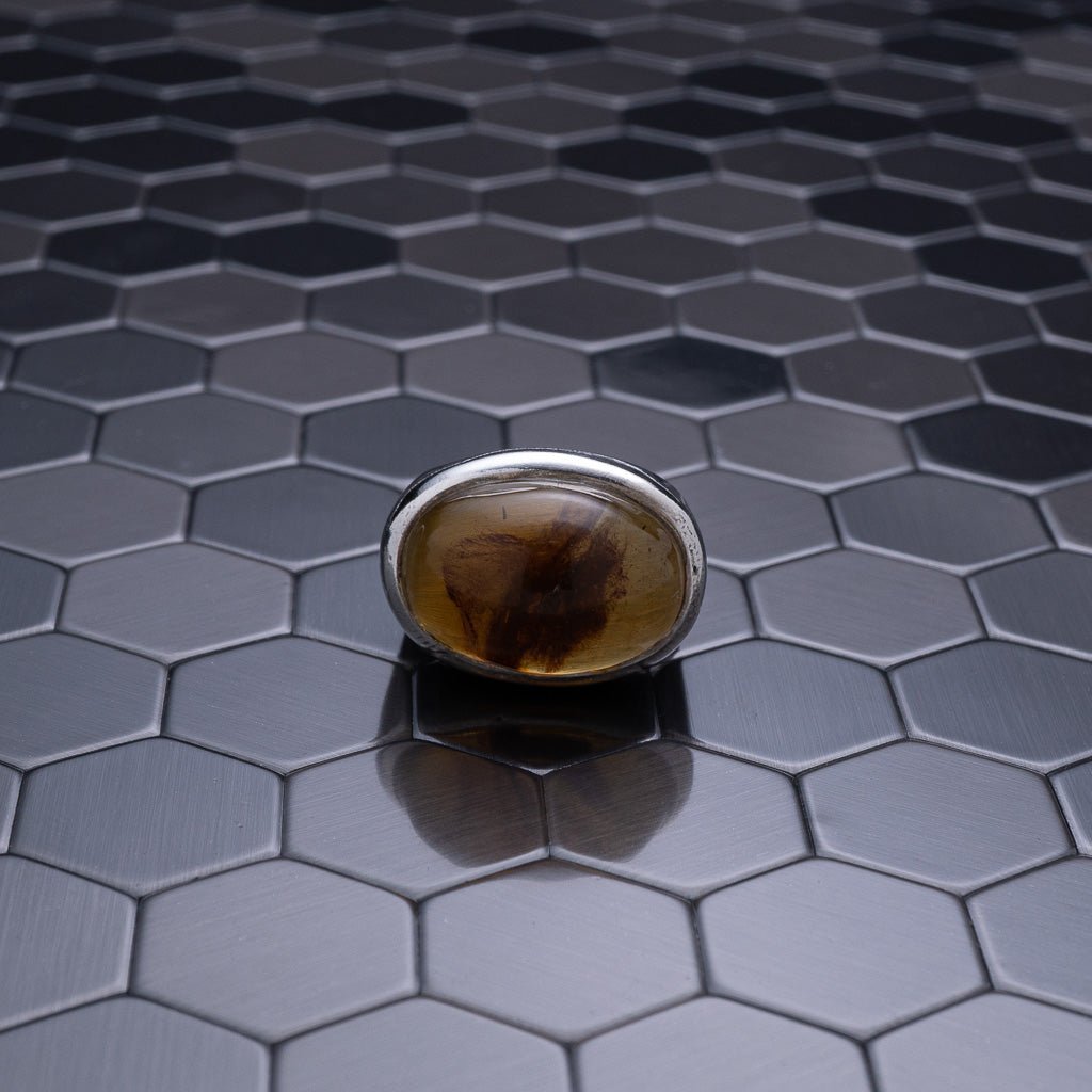 Green Amber Ring, Sabia