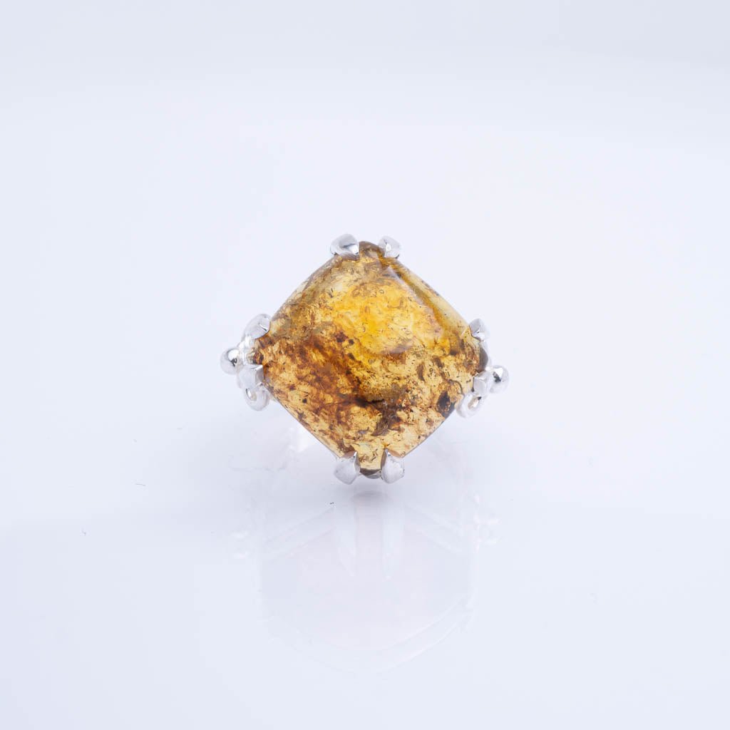 Green Amber Ring, Ursa