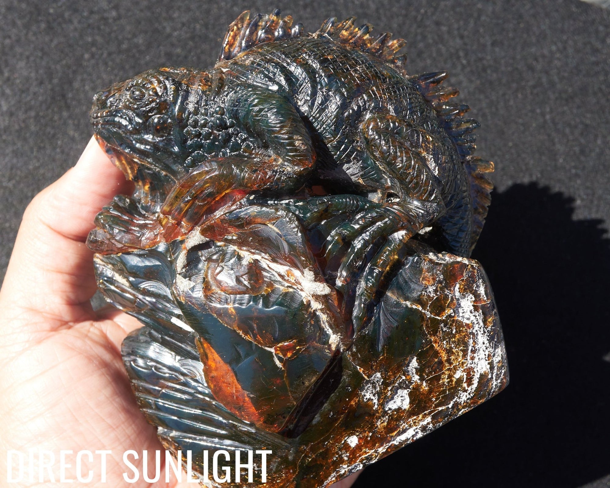 Handcrafted Dominican Amber Iguana Sculpture | Artisan Carving - Larimar Creations