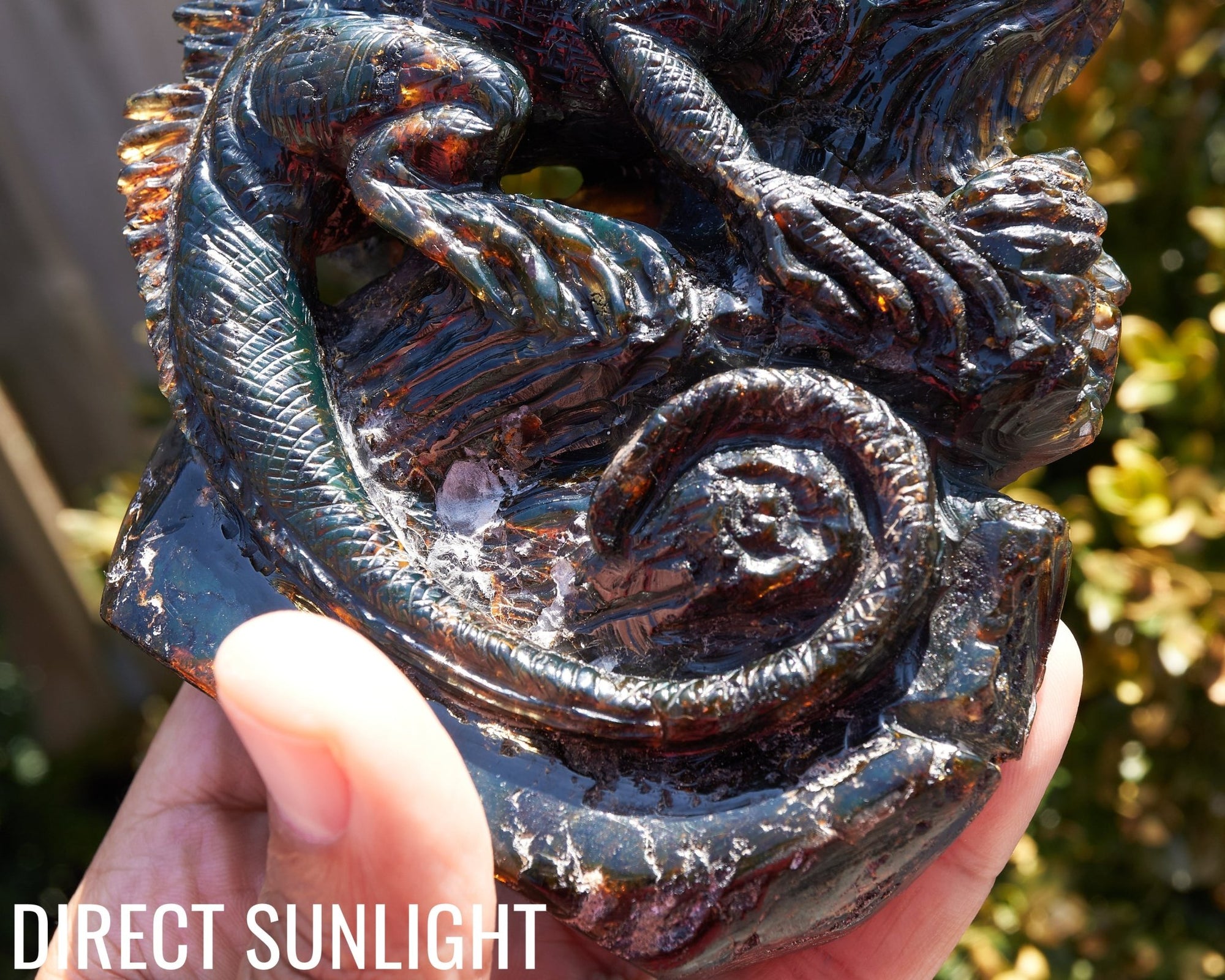 Handcrafted Dominican Amber Iguana Sculpture | Artisan Carving - Larimar Creations