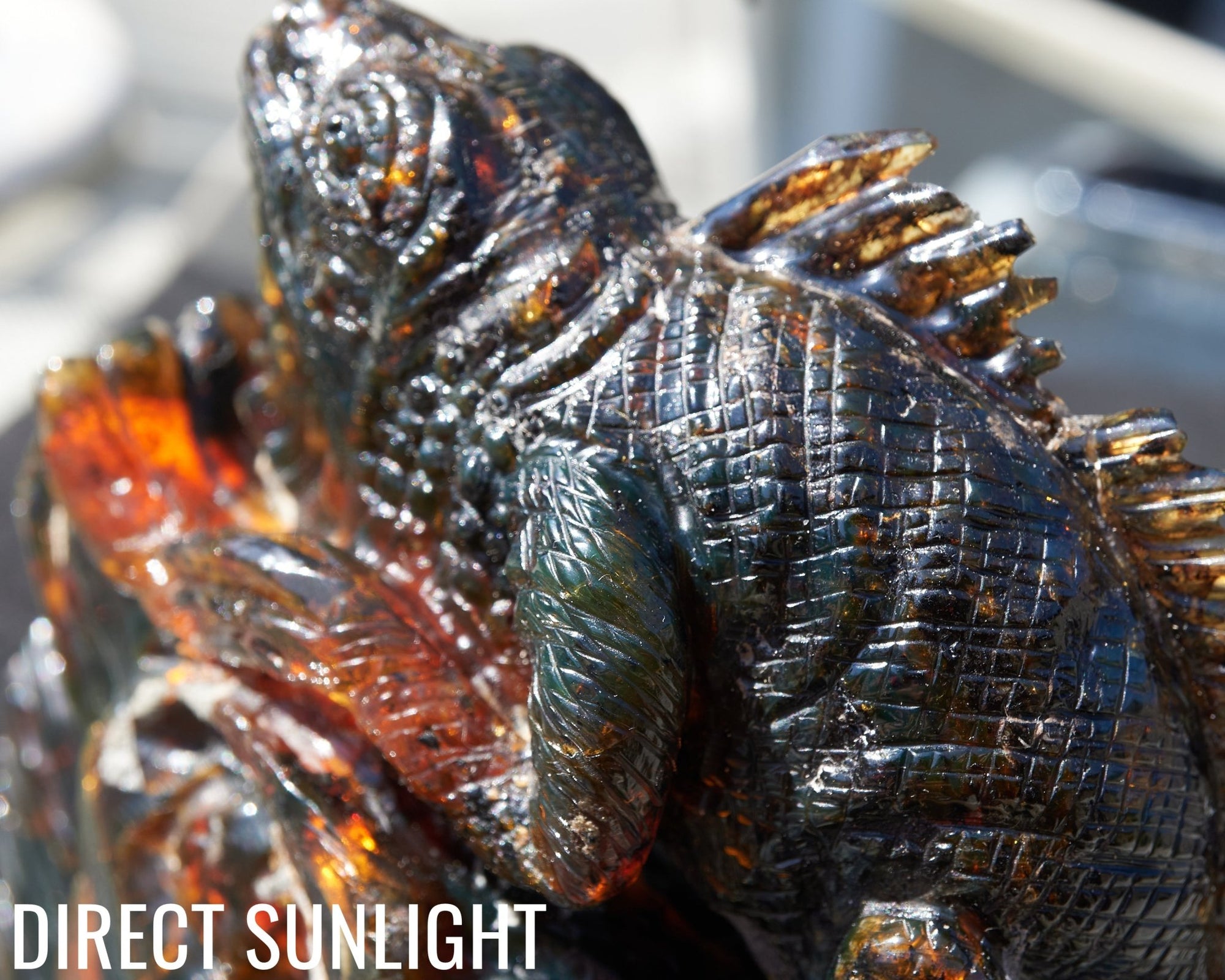 Handcrafted Dominican Amber Iguana Sculpture | Artisan Carving - Larimar Creations