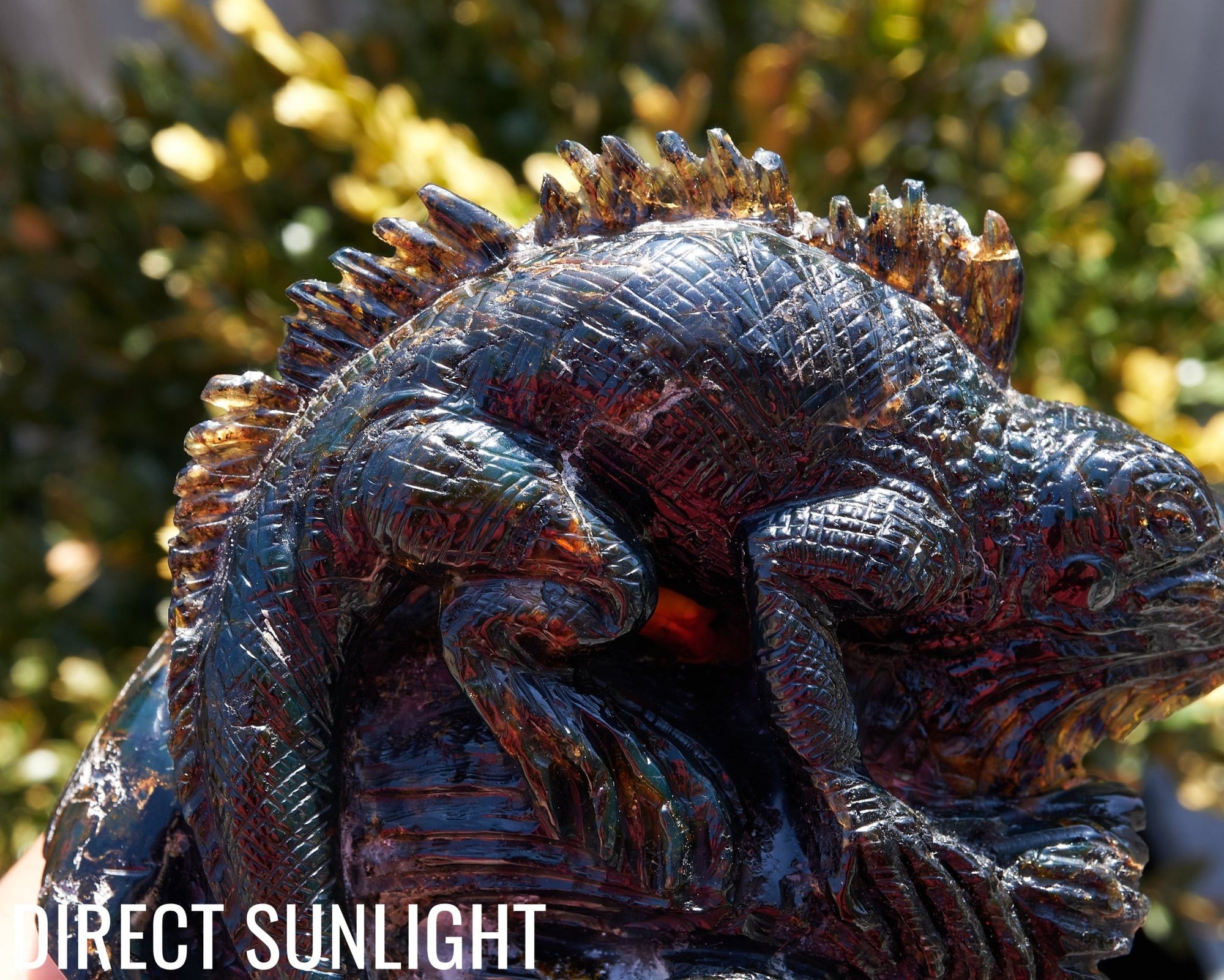 Handcrafted Dominican Amber Iguana Sculpture | Artisan Carving - Larimar Creations
