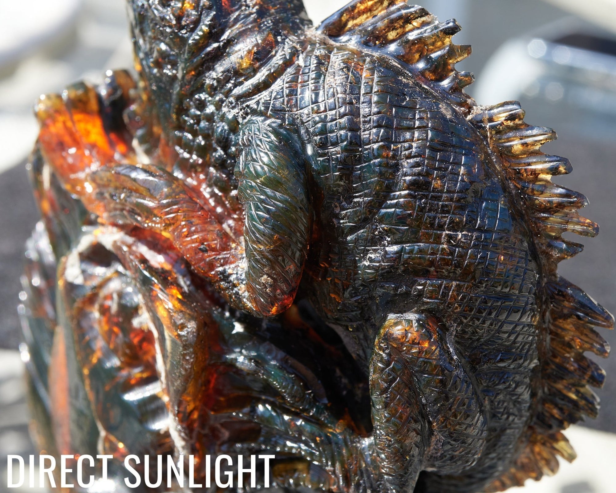 Handcrafted Dominican Amber Iguana Sculpture | Artisan Carving - Larimar Creations