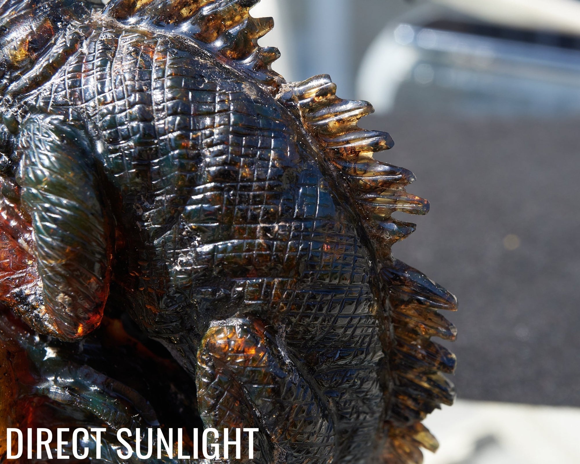 Handcrafted Dominican Amber Iguana Sculpture | Artisan Carving - Larimar Creations