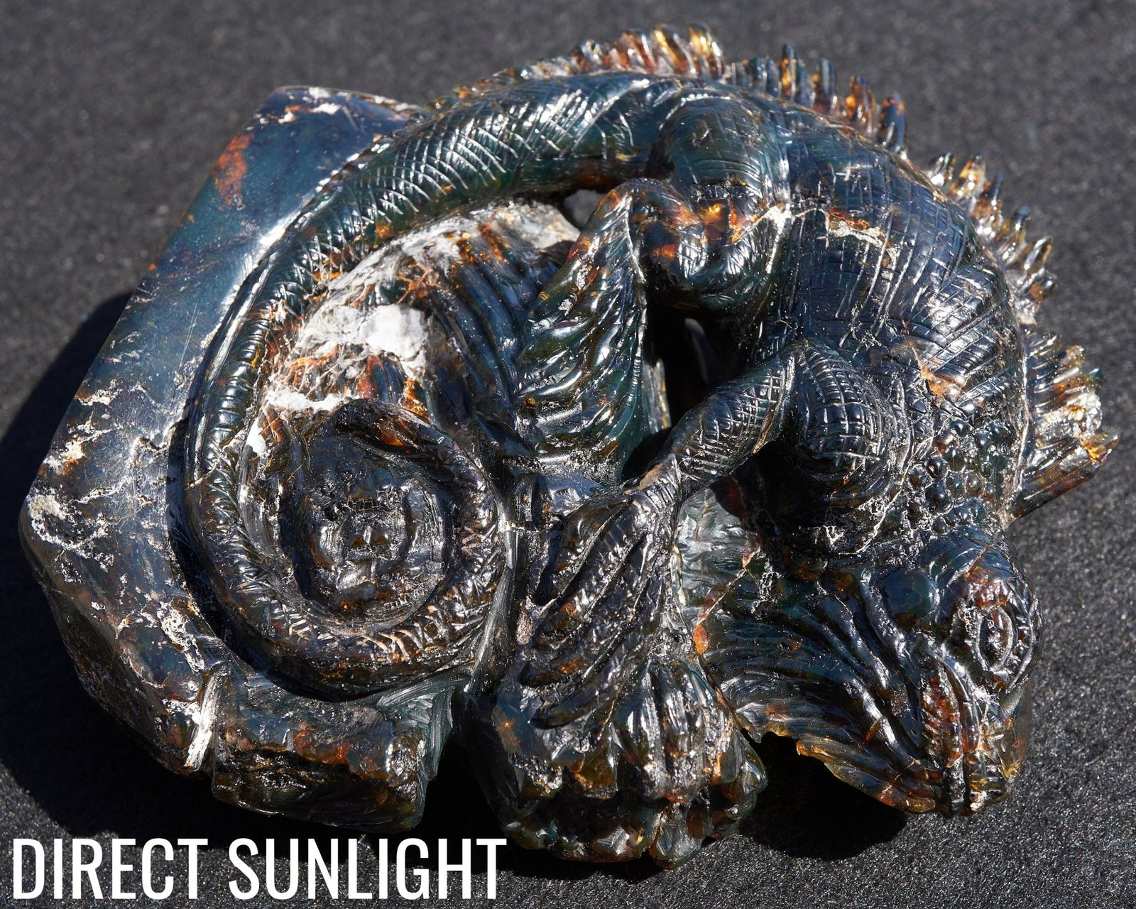 Handcrafted Dominican Amber Iguana Sculpture | Artisan Carving - Larimar Creations