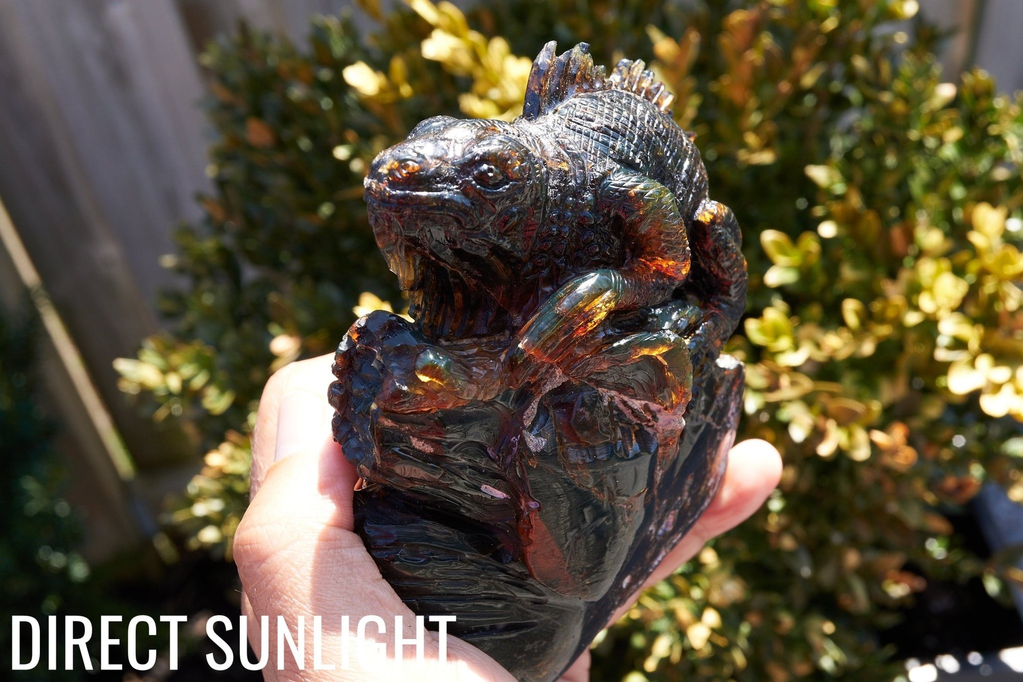 Handcrafted Dominican Amber Iguana Sculpture | Artisan Carving - Larimar Creations