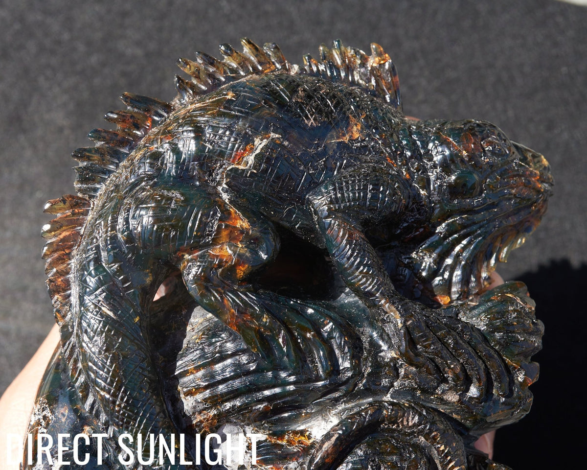 Handcrafted Dominican Amber Iguana Sculpture | Artisan Carving - Larimar Creations