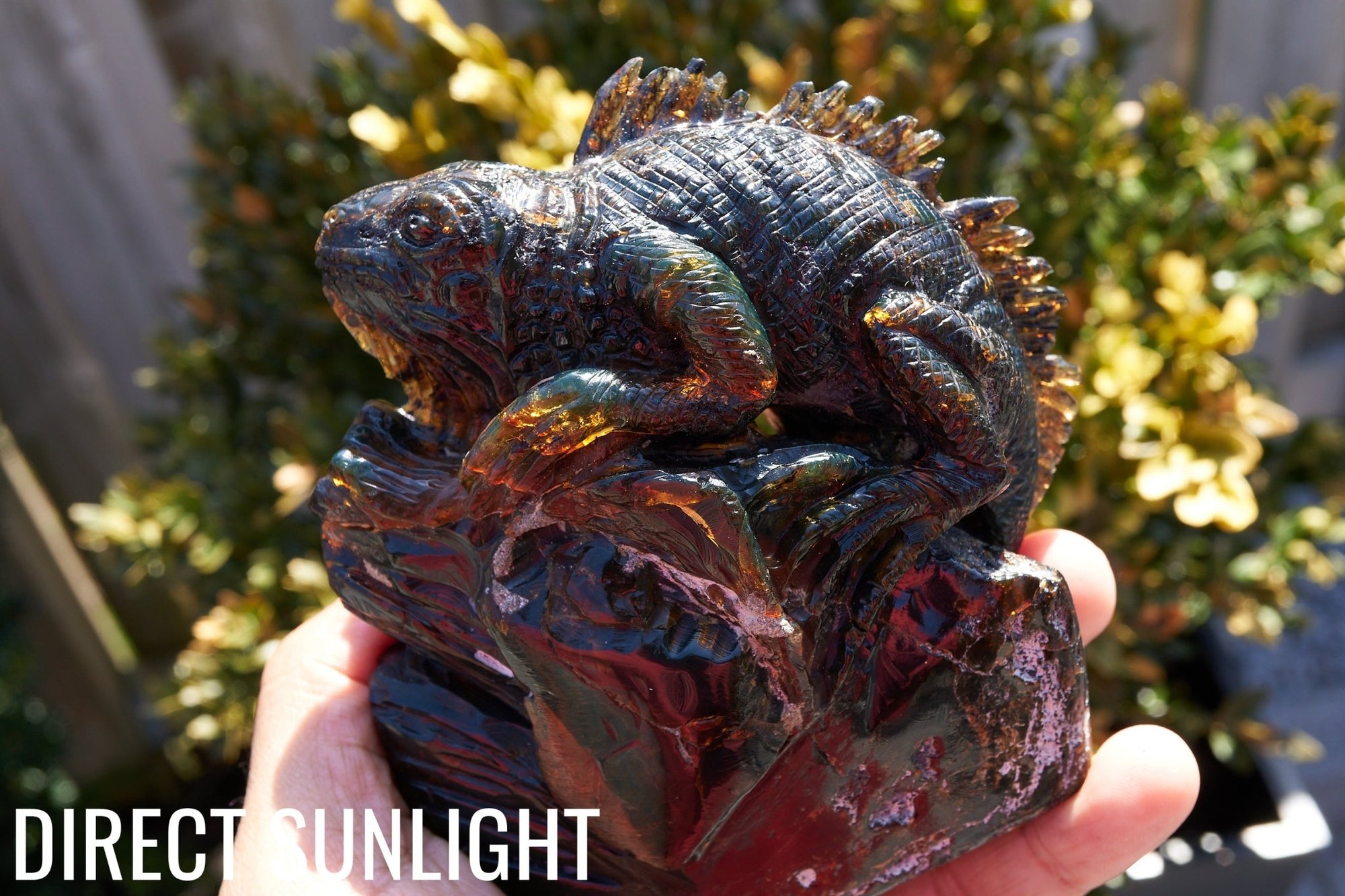 Handcrafted Dominican Amber Iguana Sculpture | Artisan Carving - Larimar Creations
