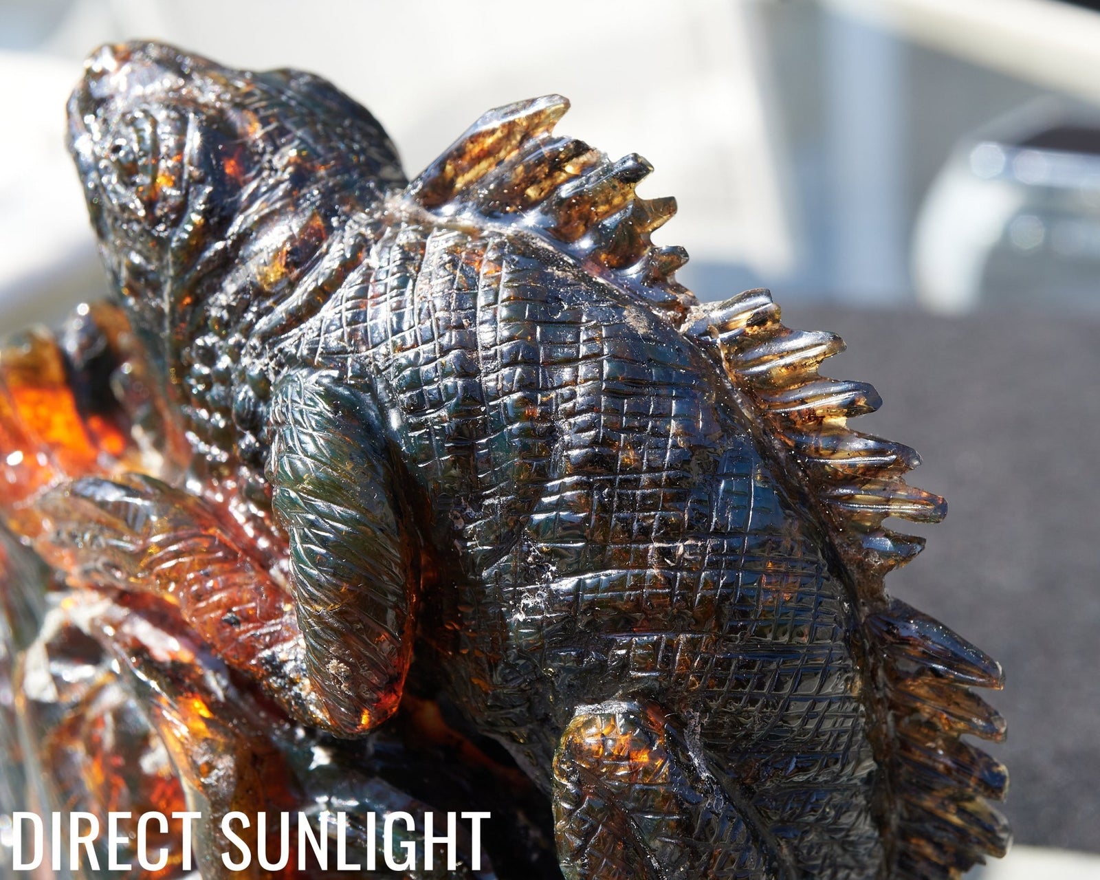 Handcrafted Dominican Amber Iguana Sculpture | Artisan Carving - Larimar Creations