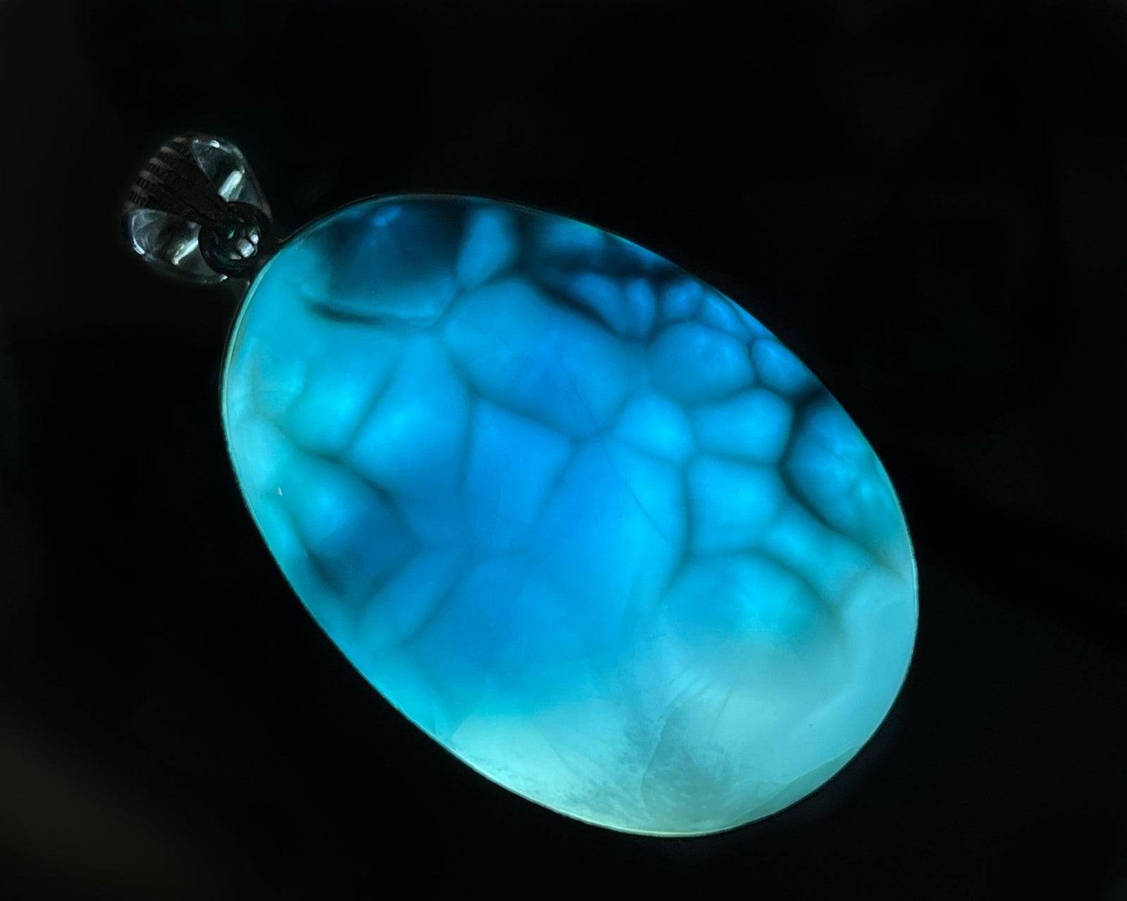 Larimar Pendant Big Oval Turtleback pattern AAA - Larimar Creations
