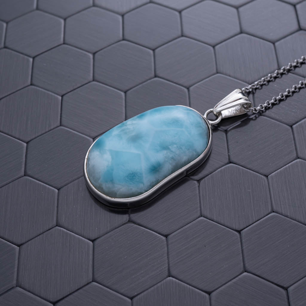Larimar Pendant, Novah