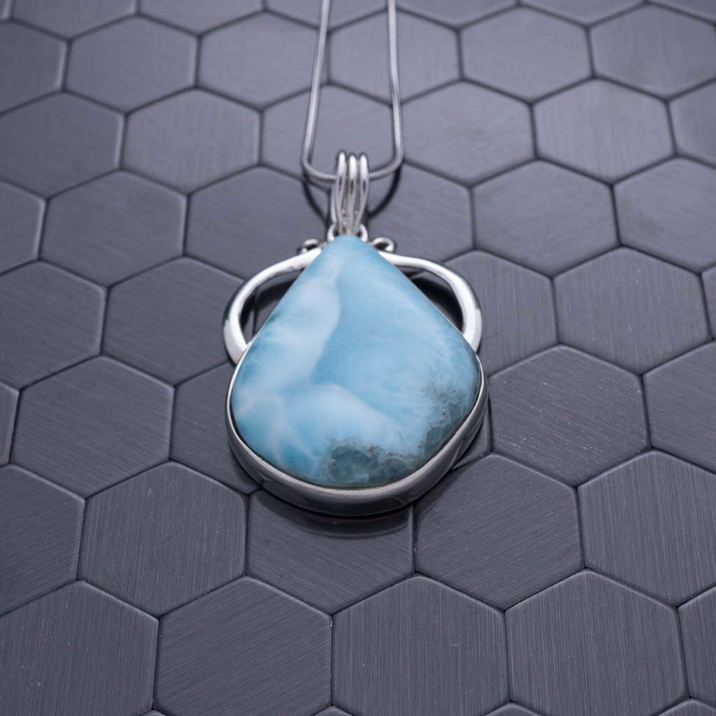 Larimar Pendant, Talia