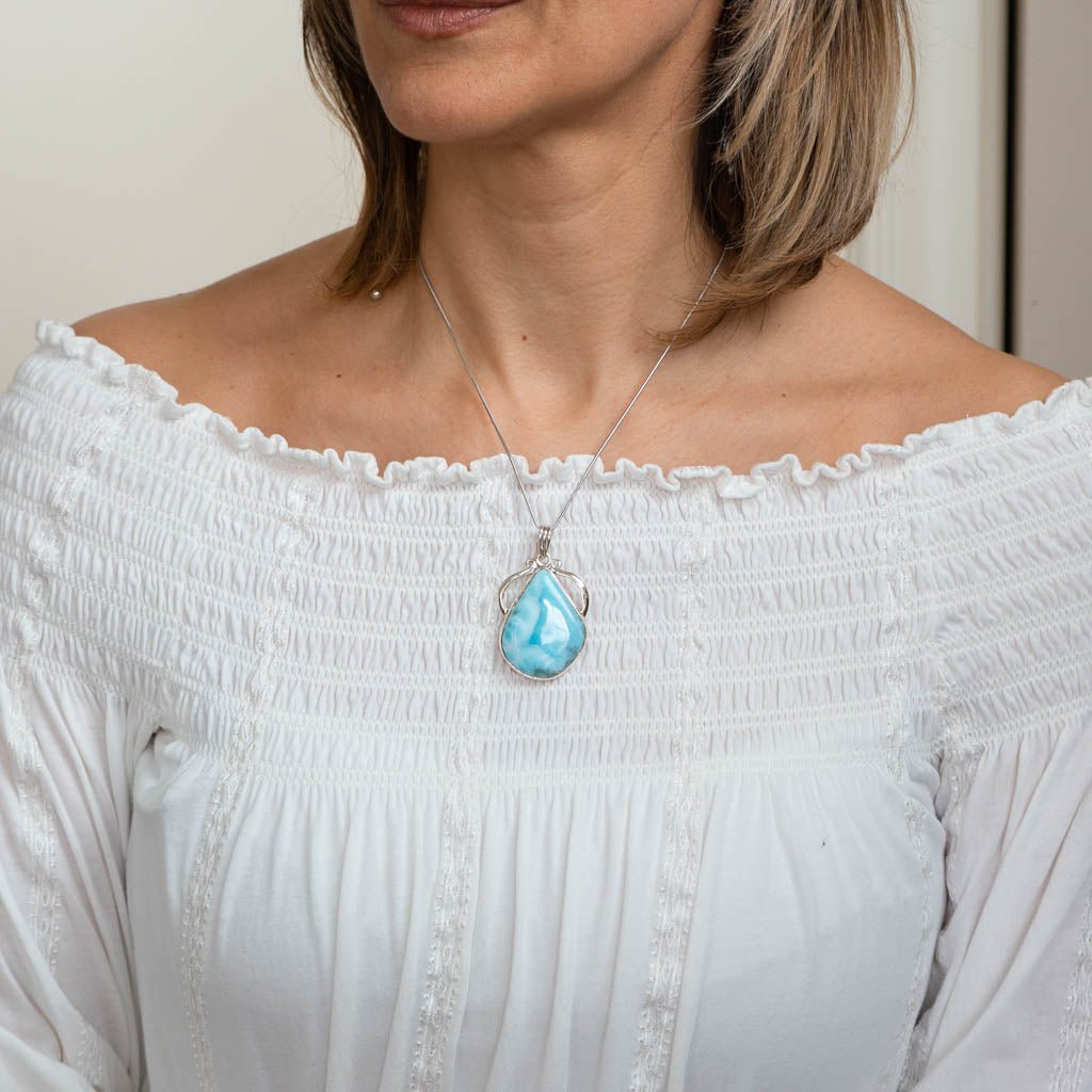 Larimar Pendant, Talia