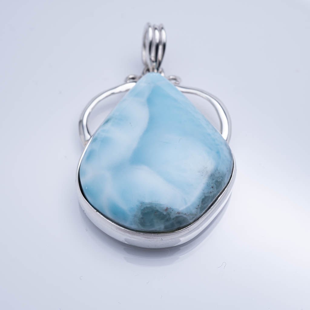 Larimar Pendant, Talia