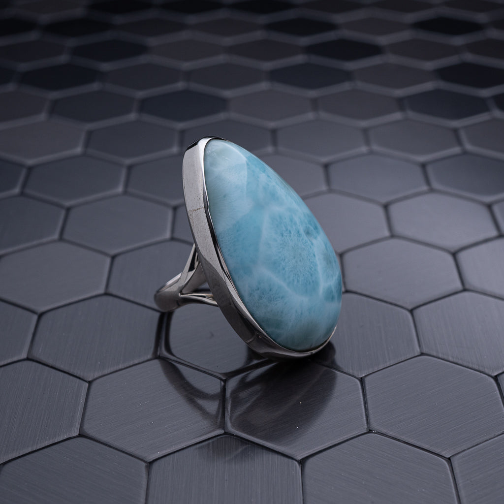 Larimar Ring, Caera