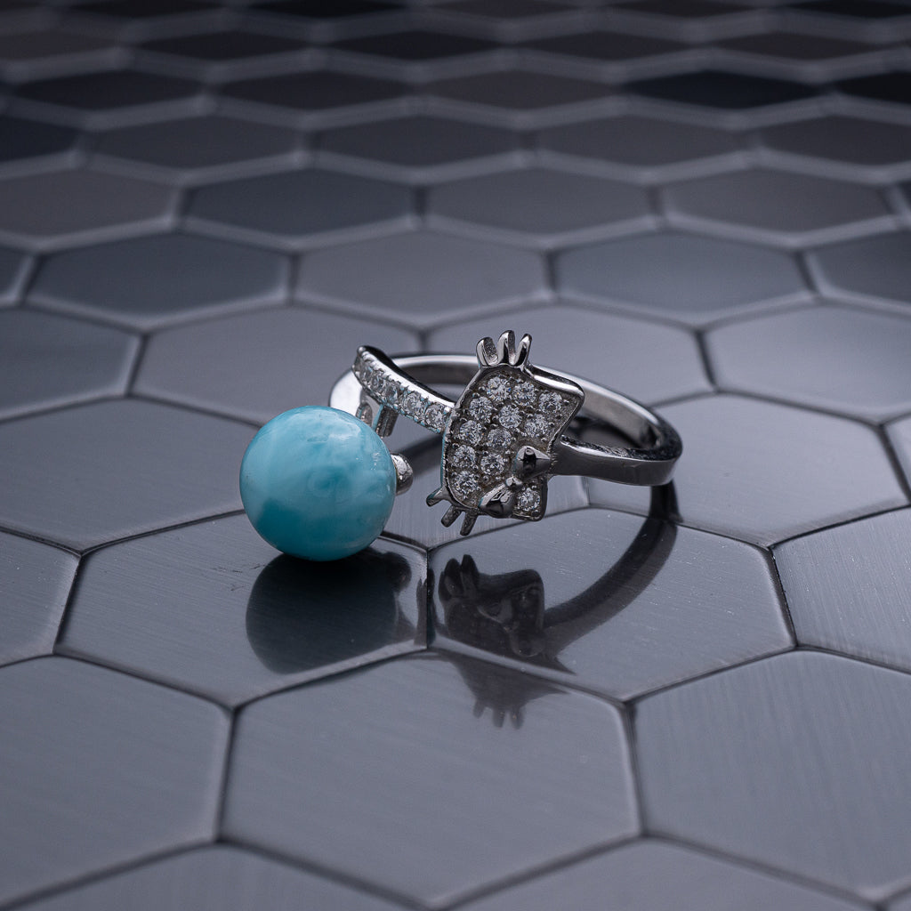 Larimar Ring, Kitty