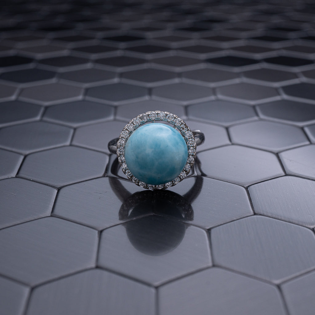 Larimar Ring, Jionni